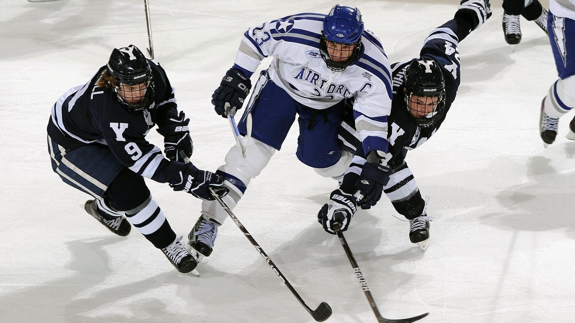 _城市天际线越野：穿越建筑群的极速挑战_，城市天际线穿过铁路