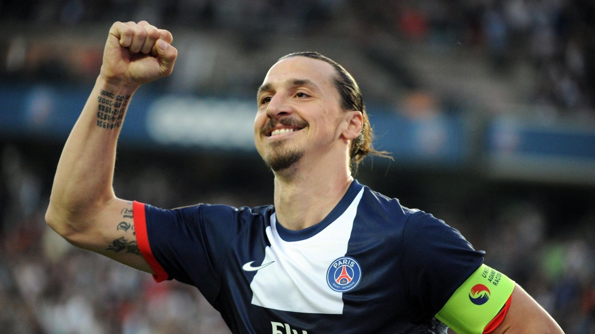 法甲夜场比赛，精彩射门与精彩扑救交相辉映，法甲的比赛